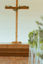 DSC 0105 1707156712 Cedar Cross